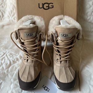 UGG NWT winter rain snow boots